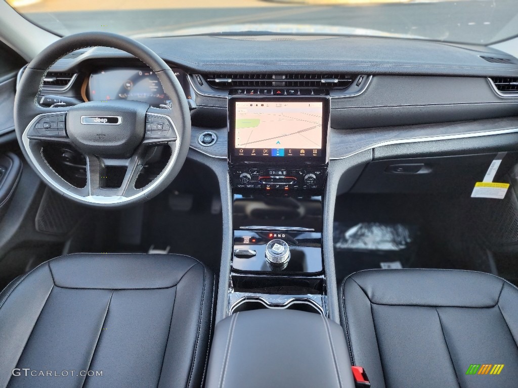 Global Black Interior 2023 Jeep Grand Cherokee L Limited 4x4 Photo #145540366