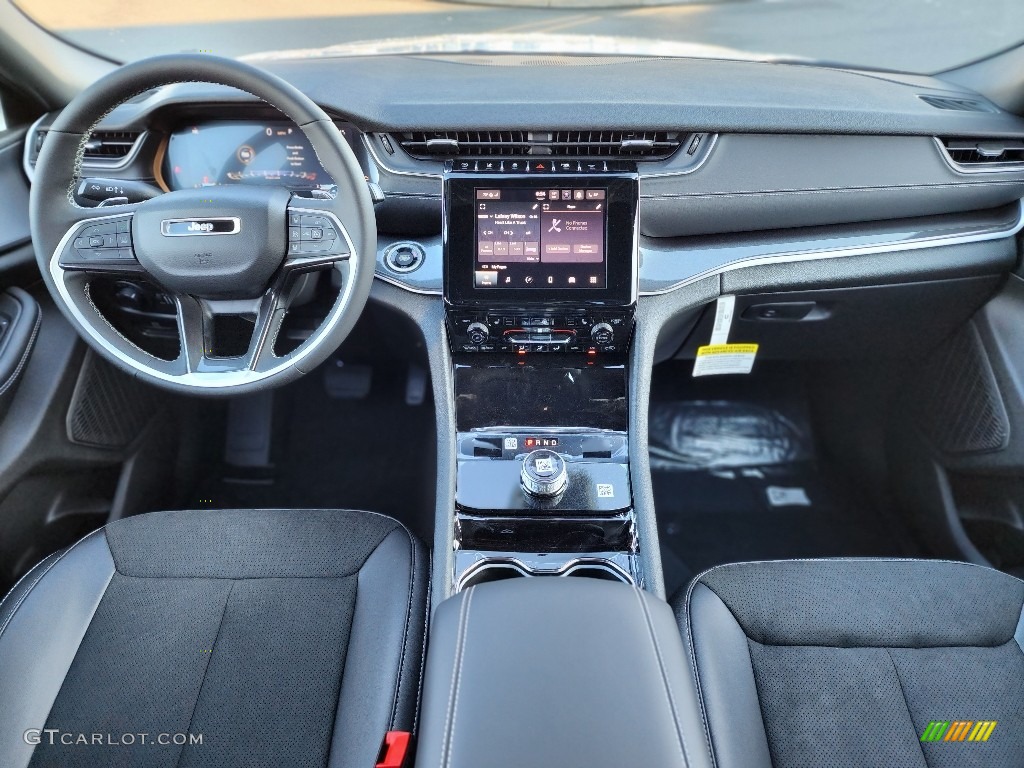 Global Black Interior 2023 Jeep Grand Cherokee Altitude 4x4 Photo #145540756