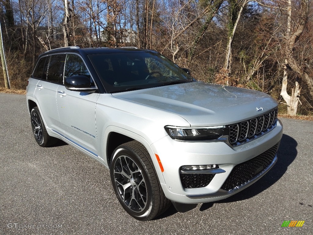 2022 Jeep Grand Cherokee Summit Reserve 4XE Hybrid Exterior Photos