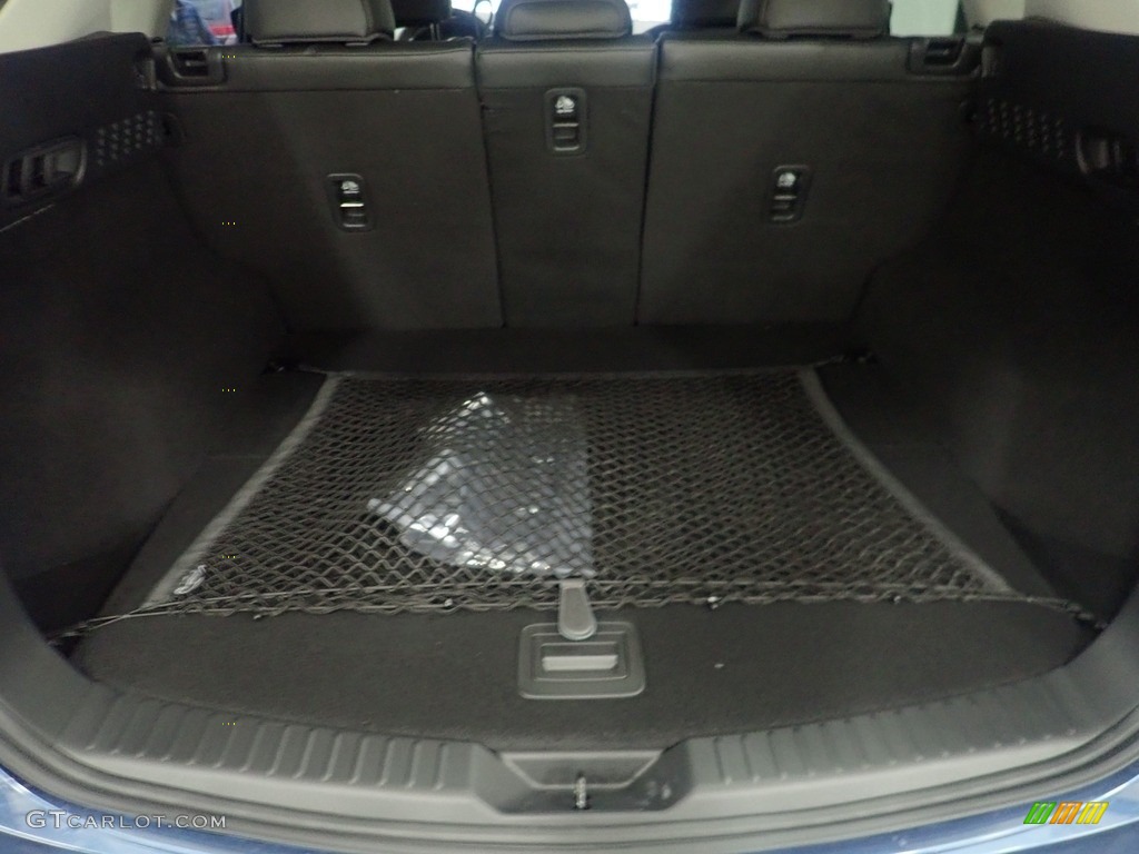 2023 Mazda CX-5 S Preferred AWD Trunk Photos