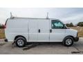 Summit White - Express 2500 Cargo Van Photo No. 2