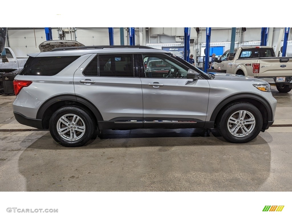 2020 Explorer XLT 4WD - Iconic Silver Metallic / Ebony photo #5