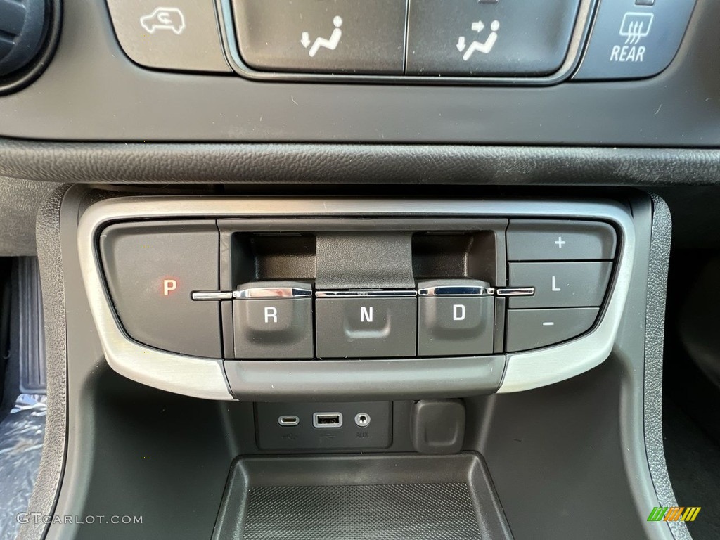 2022 GMC Terrain SLE AWD Transmission Photos