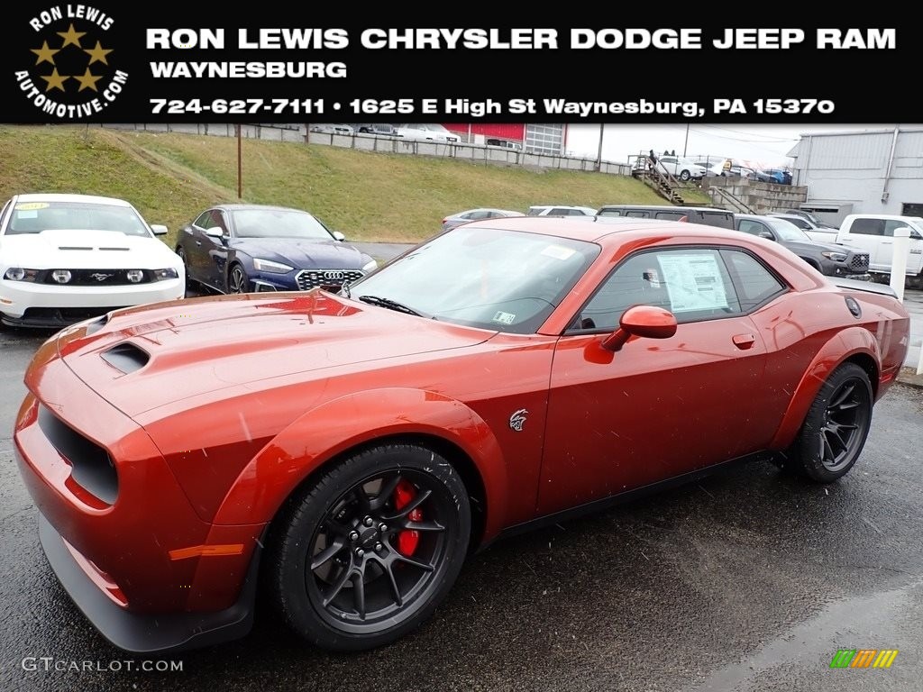 2023 Challenger SRT Hellcat JailBreak - Sinamon Stick / Black photo #1