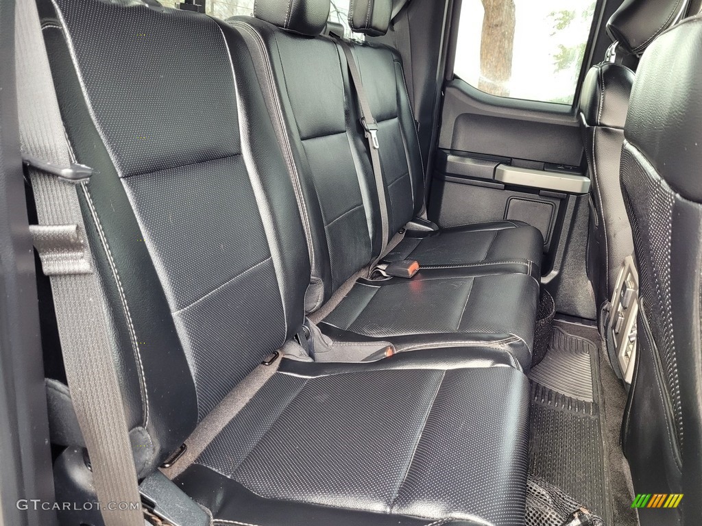 2017 Ford F350 Super Duty Lariat SuperCab 4x4 Rear Seat Photos