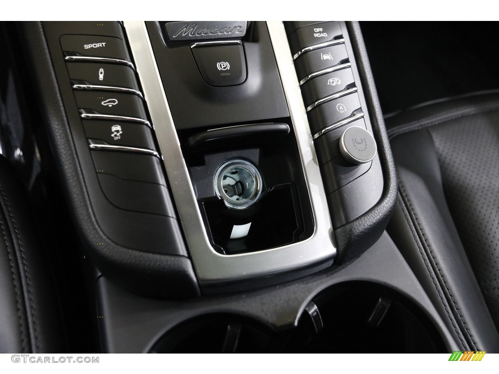2017 Porsche Macan GTS Controls Photo #145545118