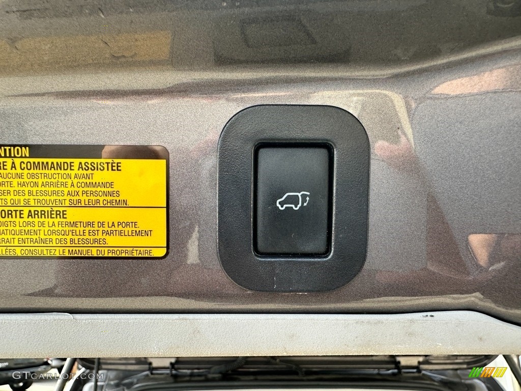 2012 Sienna XLE - Predawn Gray Mica / Light Gray photo #45