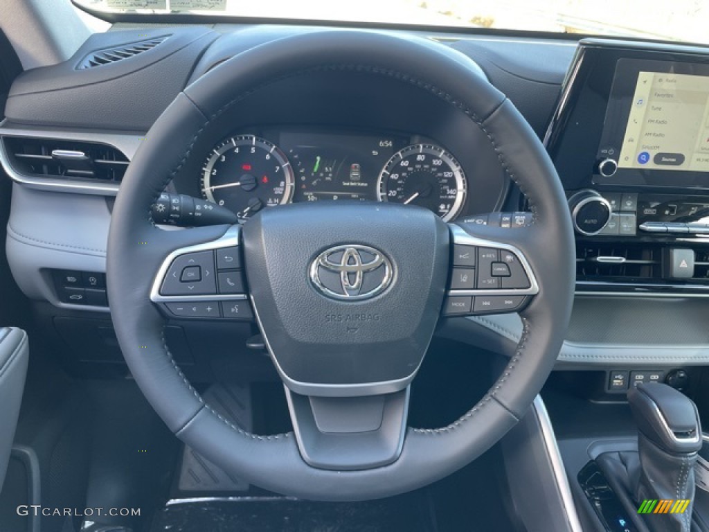 2023 Toyota Highlander LE Graphite Steering Wheel Photo #145549315