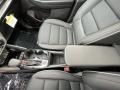 Jet Black Front Seat Photo for 2023 Chevrolet TrailBlazer #145549840