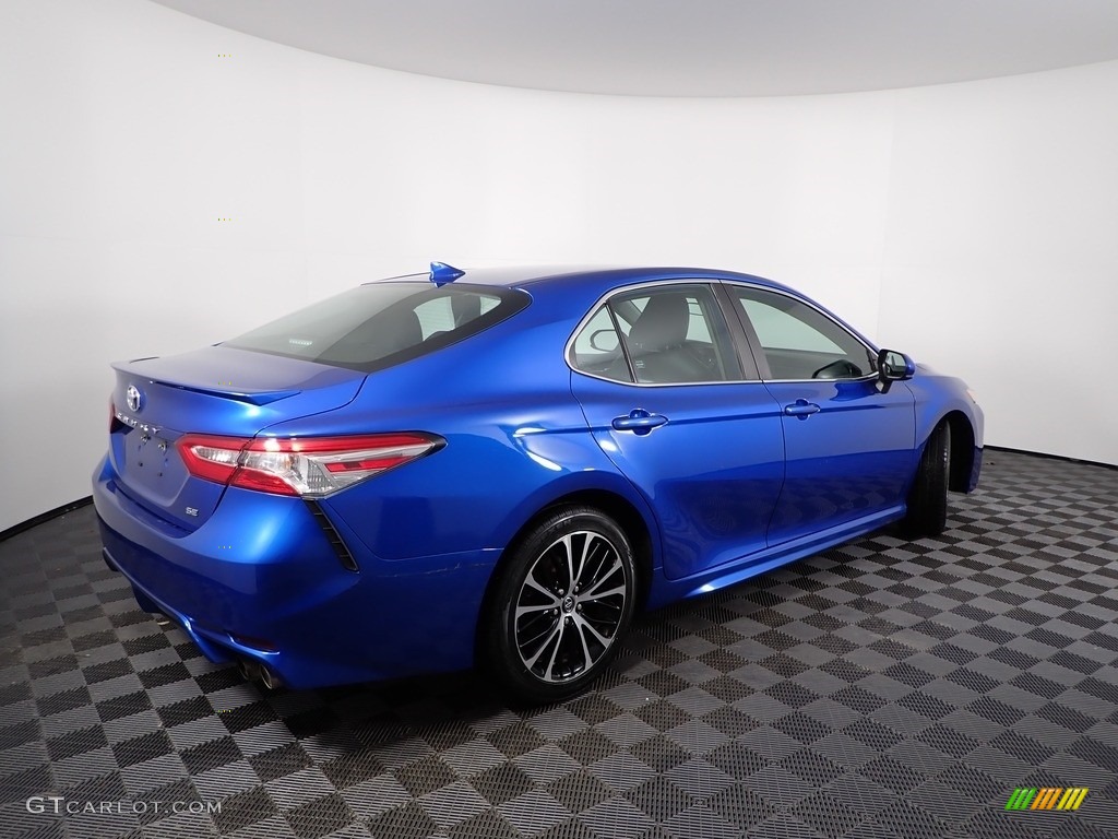 2020 Camry SE - Blue Streak Metallic / Black photo #10