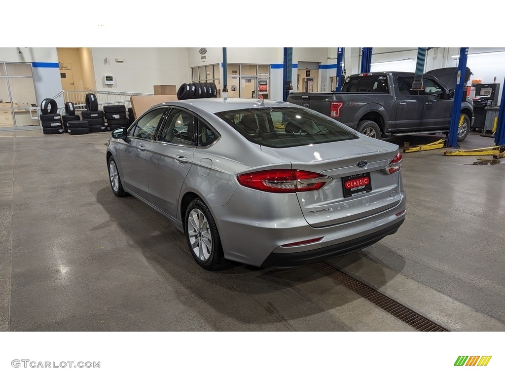 2020 Fusion Hybrid SE - Iconic Silver / Ebony photo #3