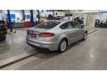 Iconic Silver - Fusion Hybrid SE Photo No. 5