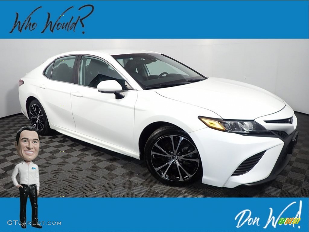 2019 Camry SE - Super White / Black photo #1