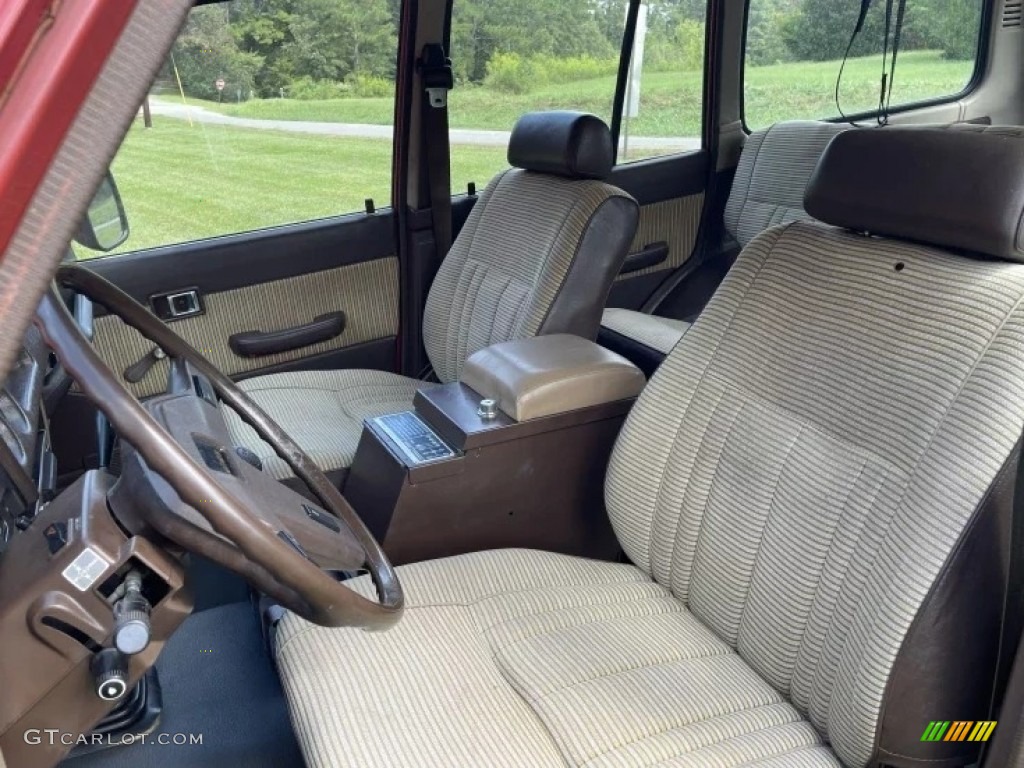 1983 Toyota Land Cruiser FJ60 Front Seat Photo #145553582