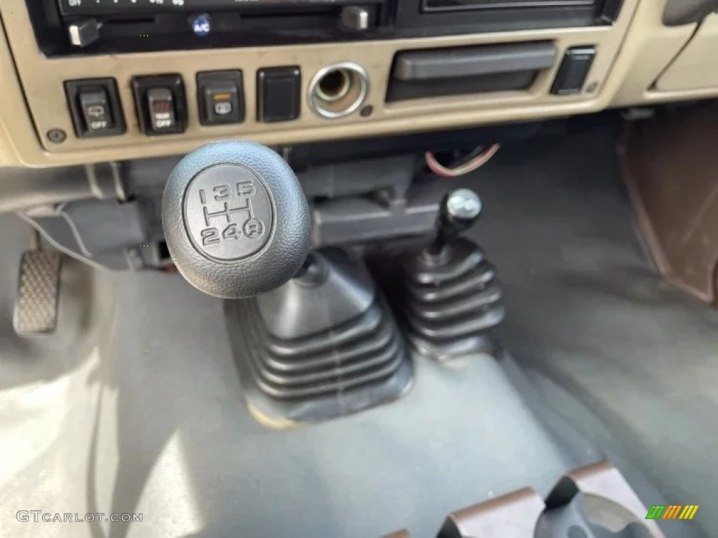 1983 Toyota Land Cruiser FJ60 5 Speed Manual Transmission Photo #145553642