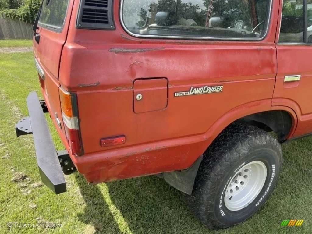 1983 Toyota Land Cruiser FJ60 Marks and Logos Photo #145553768