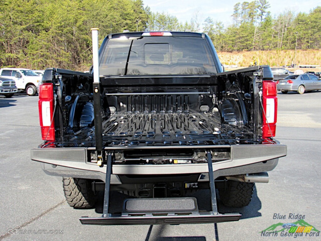 2022 F250 Super Duty Tremor Crew Cab 4x4 - Agate Black / Black Onyx photo #14