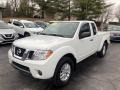 Glacier White - Frontier SV King Cab Photo No. 2