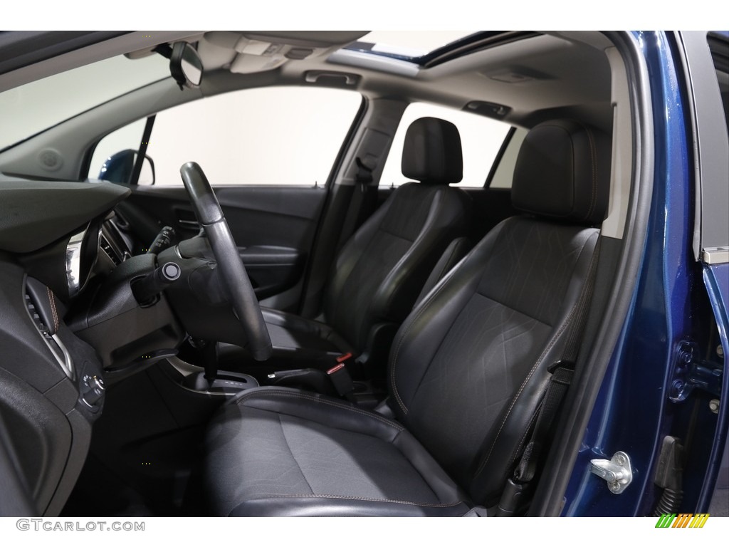 2020 Trax LT - Pacific Blue Metallic / Jet Black photo #5