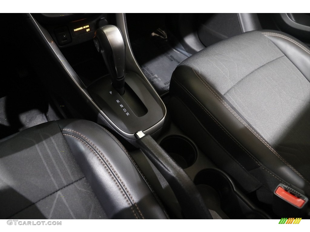 2020 Trax LT - Pacific Blue Metallic / Jet Black photo #13