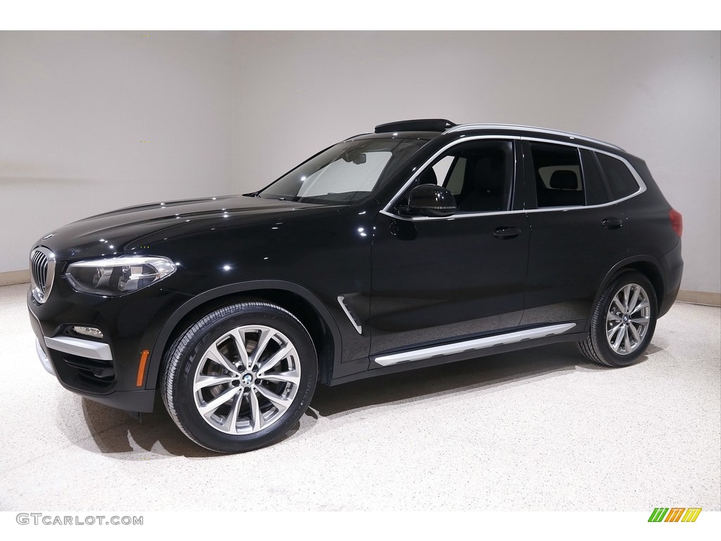 2019 X3 xDrive30i - Jet Black / Black photo #3