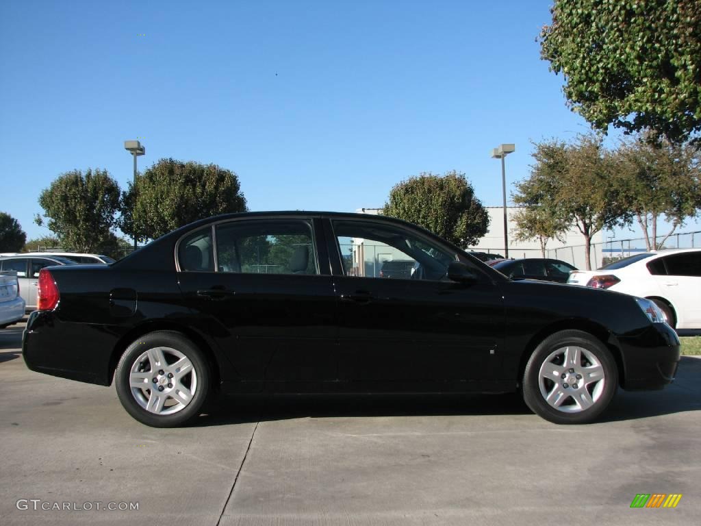 2007 Malibu LT Sedan - Black / Ebony Black photo #4
