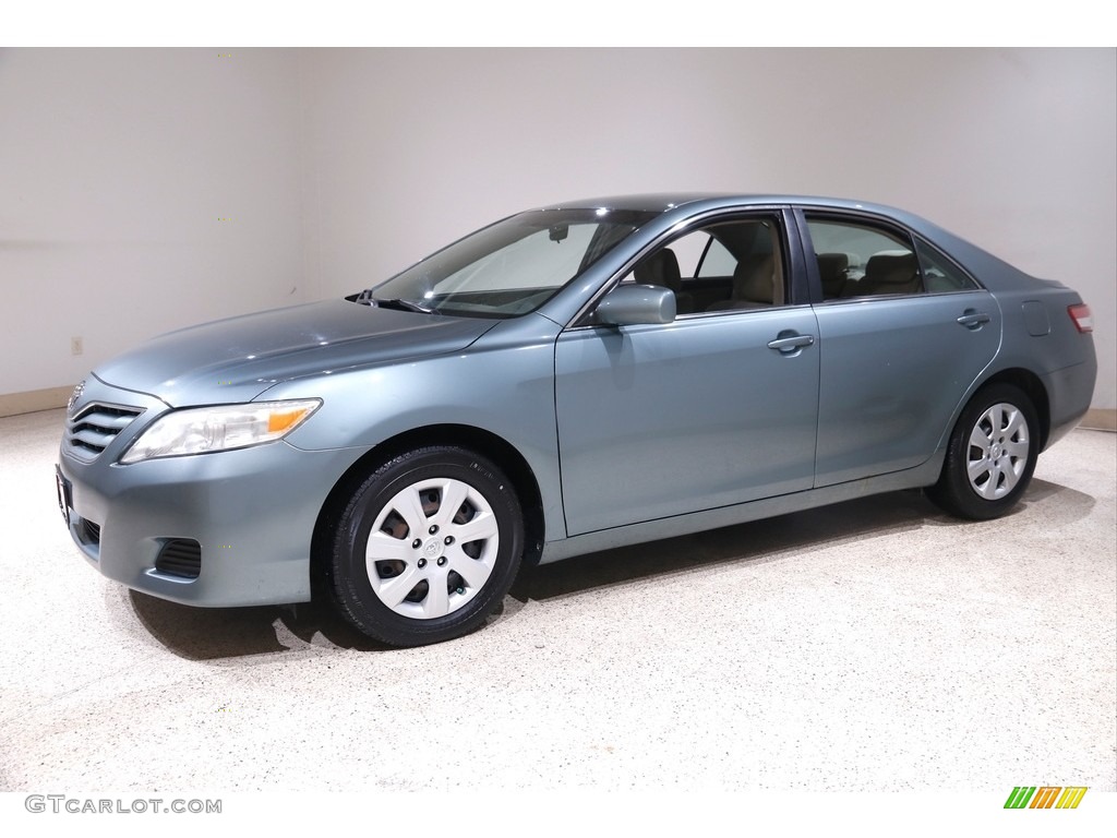2011 Camry LE V6 - Aloe Green Metallic / Bisque photo #3