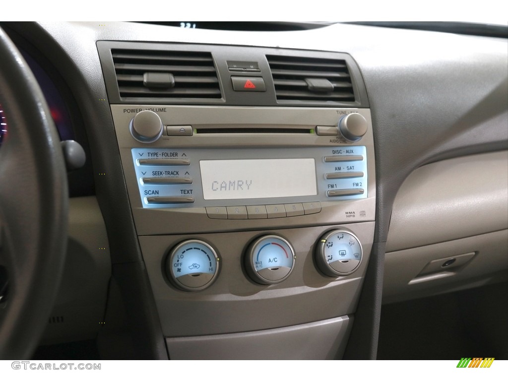 2011 Camry LE V6 - Aloe Green Metallic / Bisque photo #10