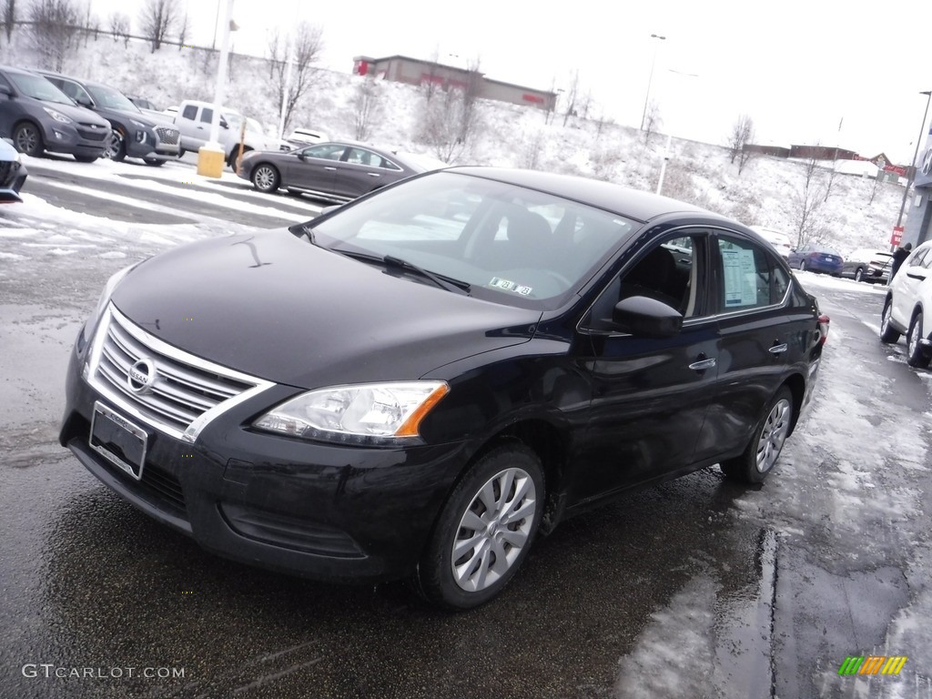 2014 Sentra SV - Super Black / Charcoal photo #4
