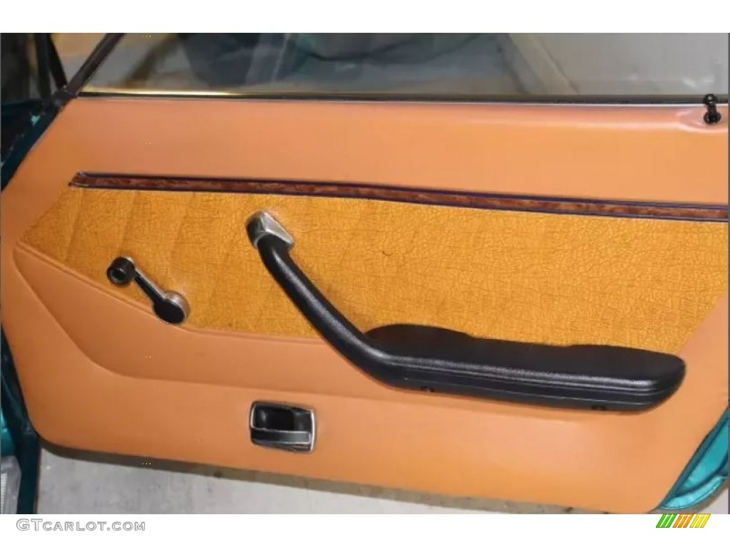 1974 Datsun 260Z Coupe Door Panel Photos