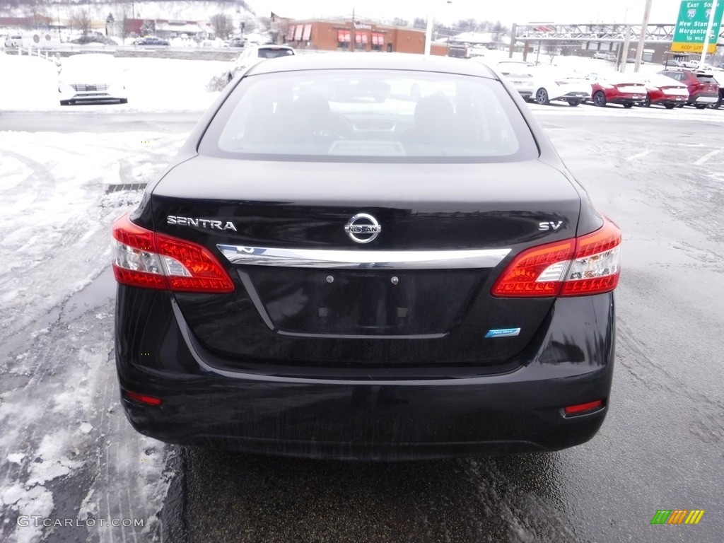 2014 Sentra SV - Super Black / Charcoal photo #8