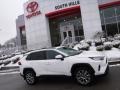 Super White - RAV4 XLE AWD Photo No. 2