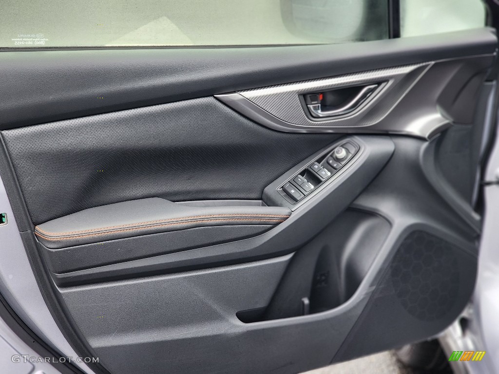2023 Subaru Crosstrek Limited Door Panel Photos