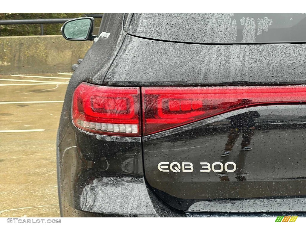 2023 Mercedes-Benz EQB 300 4Matic Marks and Logos Photo #145569078
