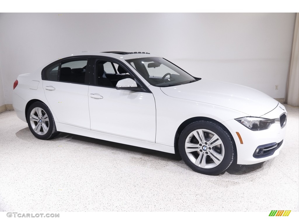 2016 3 Series 328i xDrive Sedan - Alpine White / Black photo #1