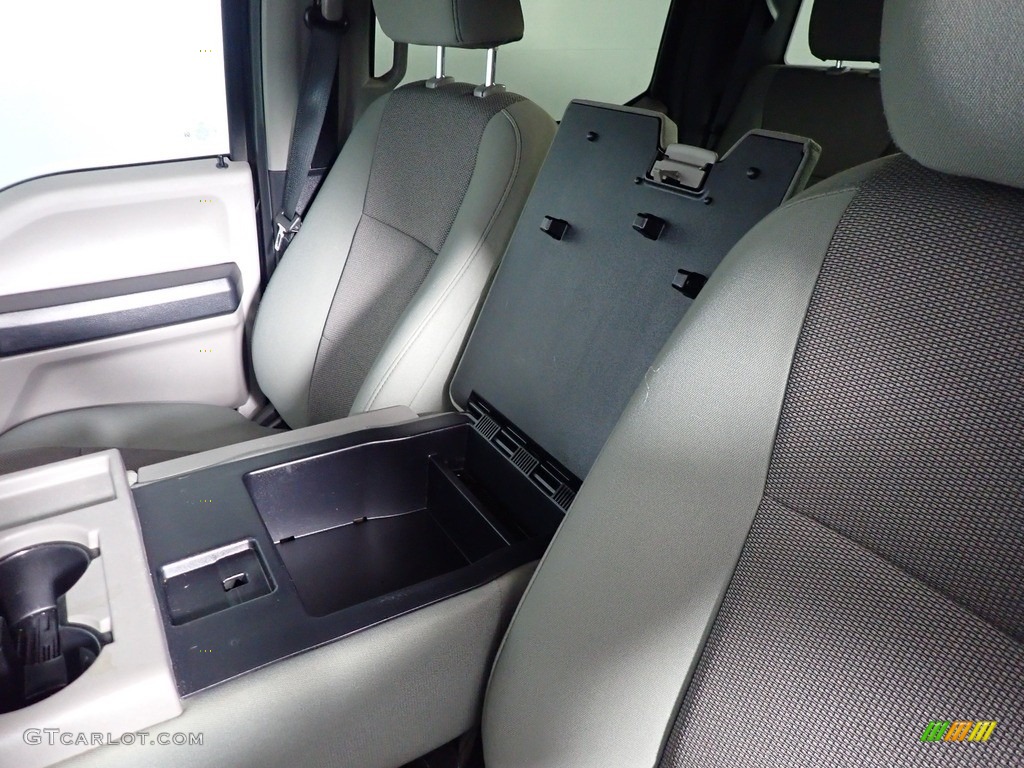 2020 F250 Super Duty XL Crew Cab 4x4 - Agate Black / Medium Earth Gray photo #27
