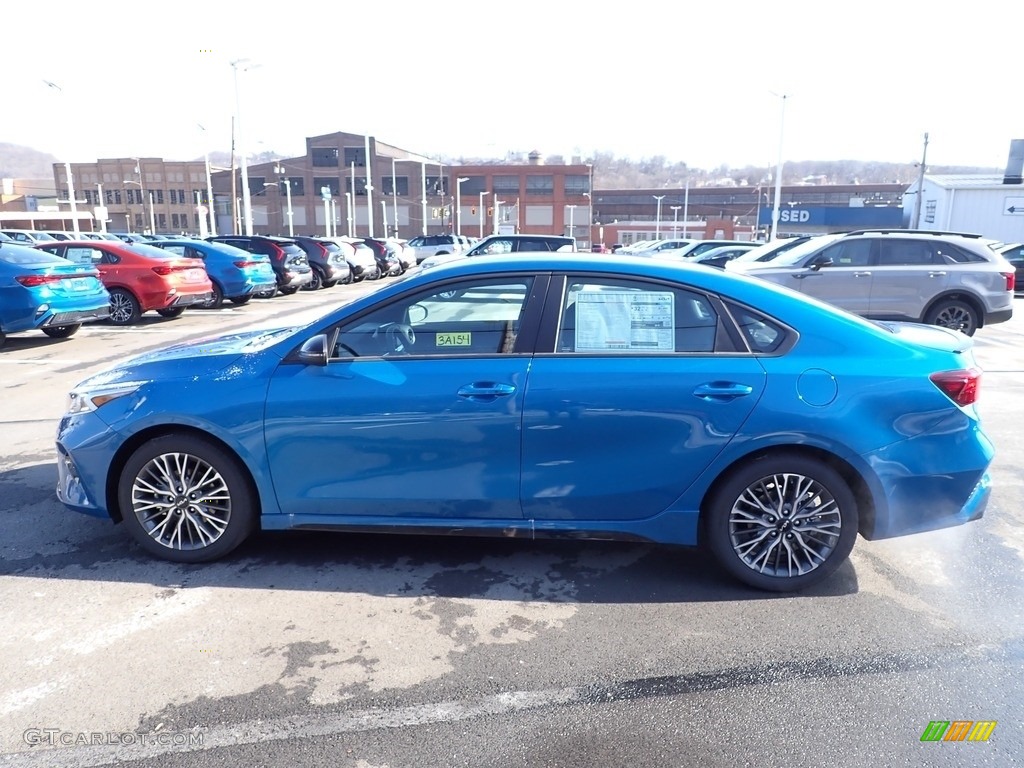 2023 Forte GT-Line - Sporty Blue / Black photo #5