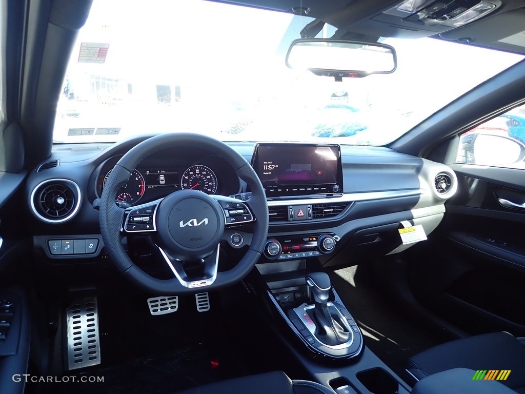 2023 Forte GT-Line - Sporty Blue / Black photo #13