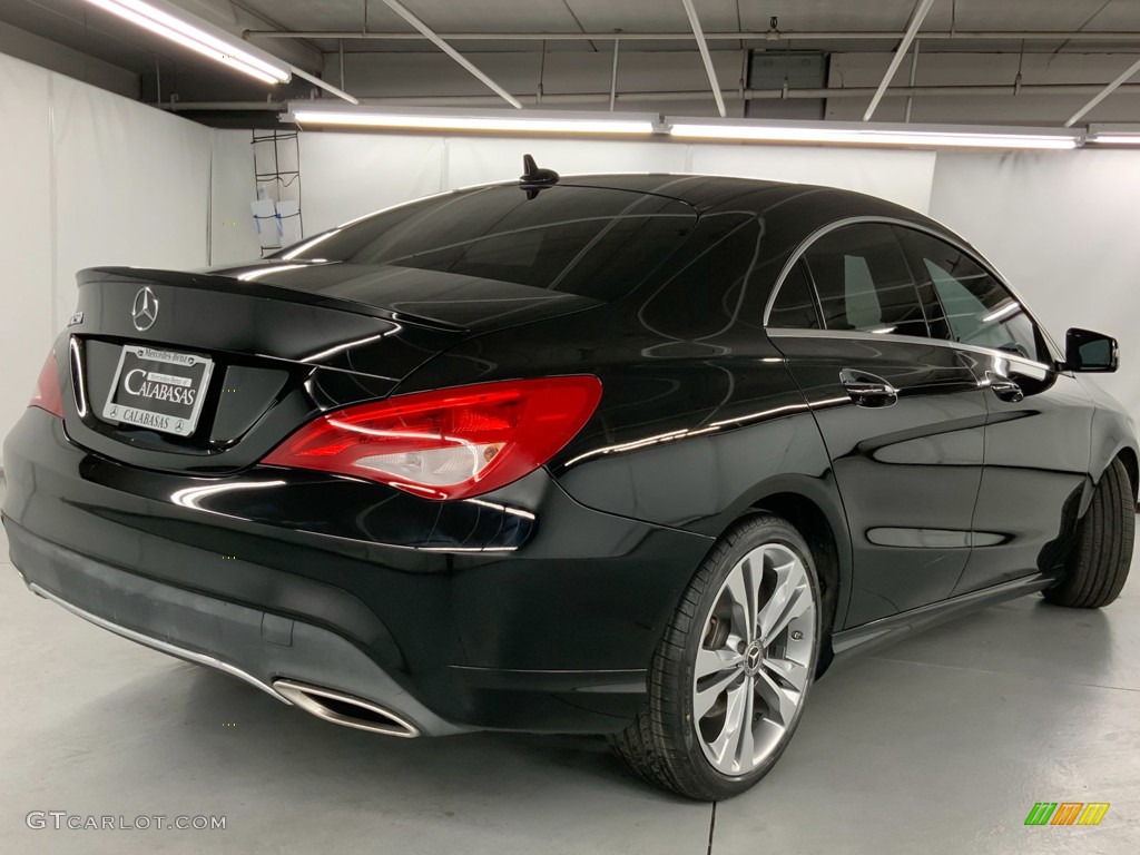 2019 CLA 250 Coupe - Night Black / Black photo #5
