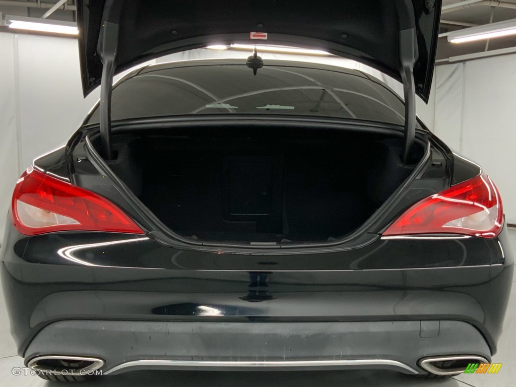 2019 CLA 250 Coupe - Night Black / Black photo #8