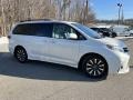 2019 Blizzard Pearl White Toyota Sienna XLE  photo #4