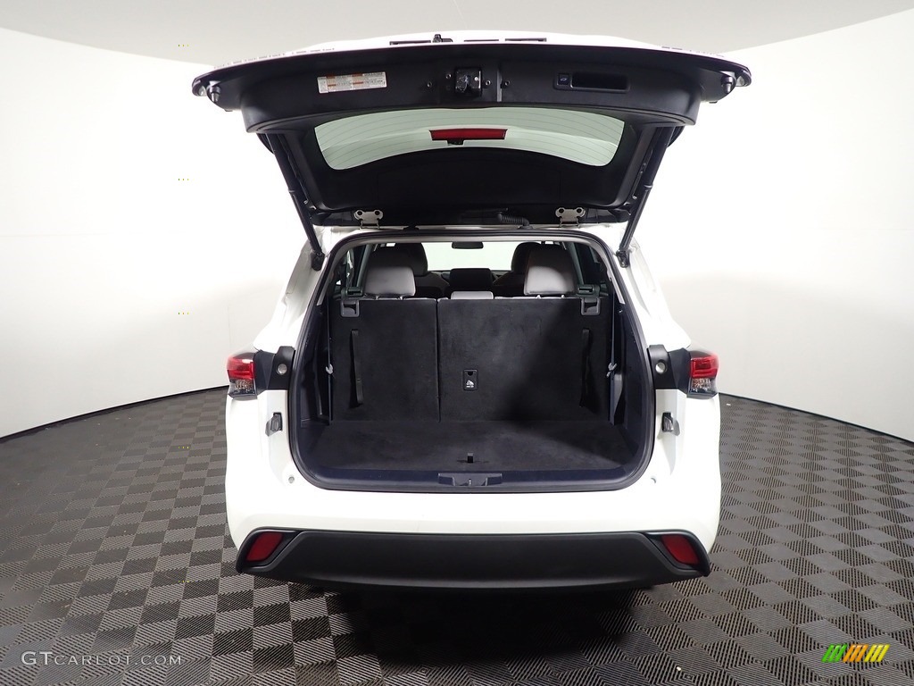 2020 Highlander LE AWD - Blizzard White Pearl / Gray photo #12