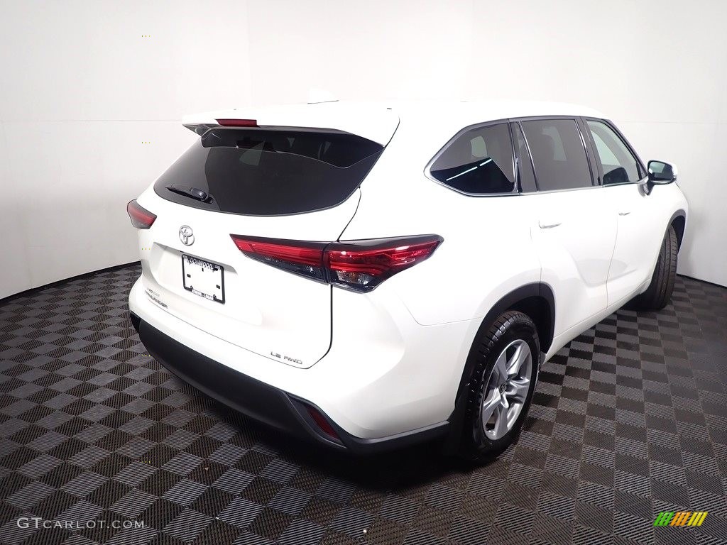 2020 Highlander LE AWD - Blizzard White Pearl / Gray photo #16