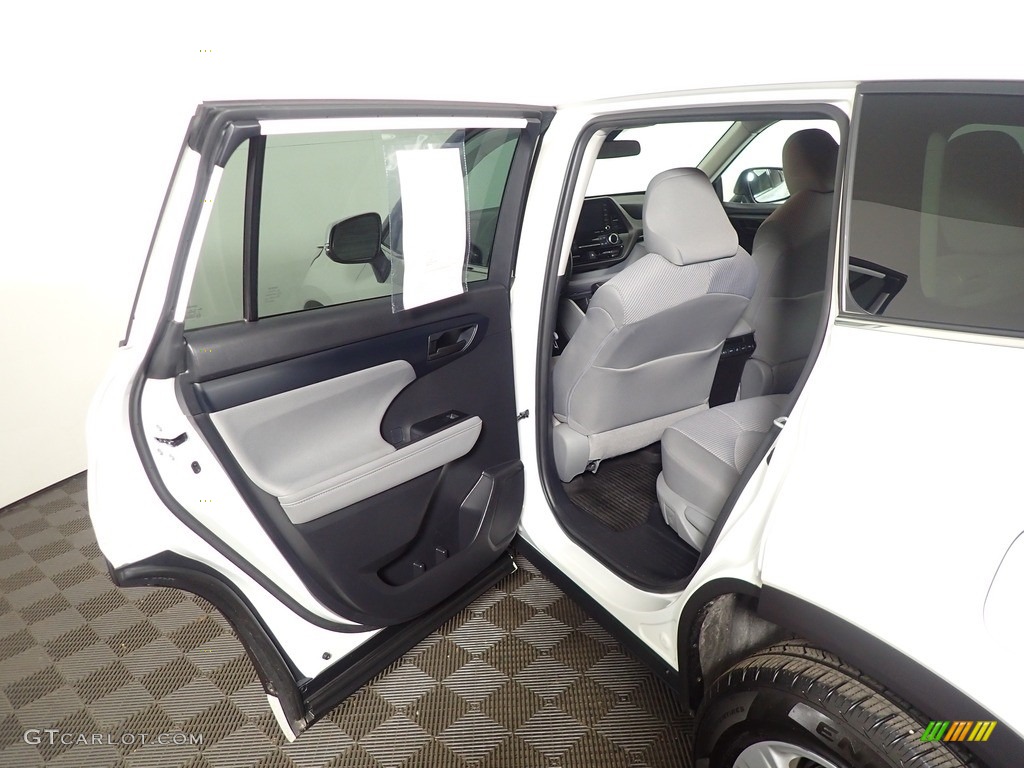 2020 Highlander LE AWD - Blizzard White Pearl / Gray photo #31