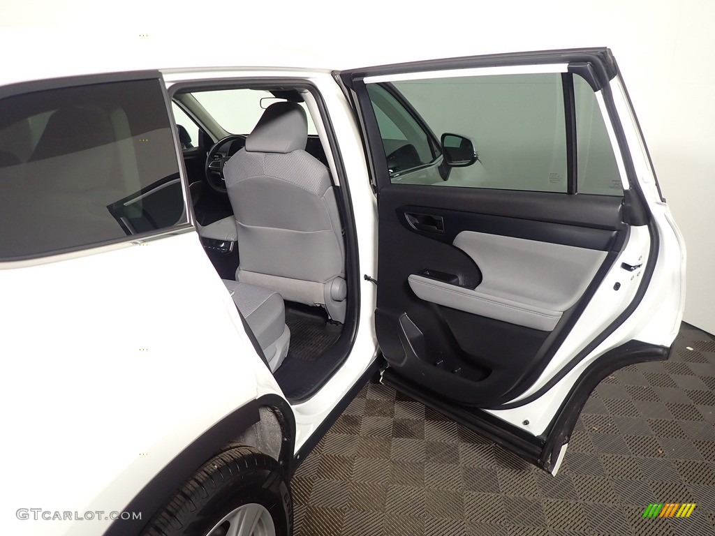 2020 Highlander LE AWD - Blizzard White Pearl / Gray photo #33