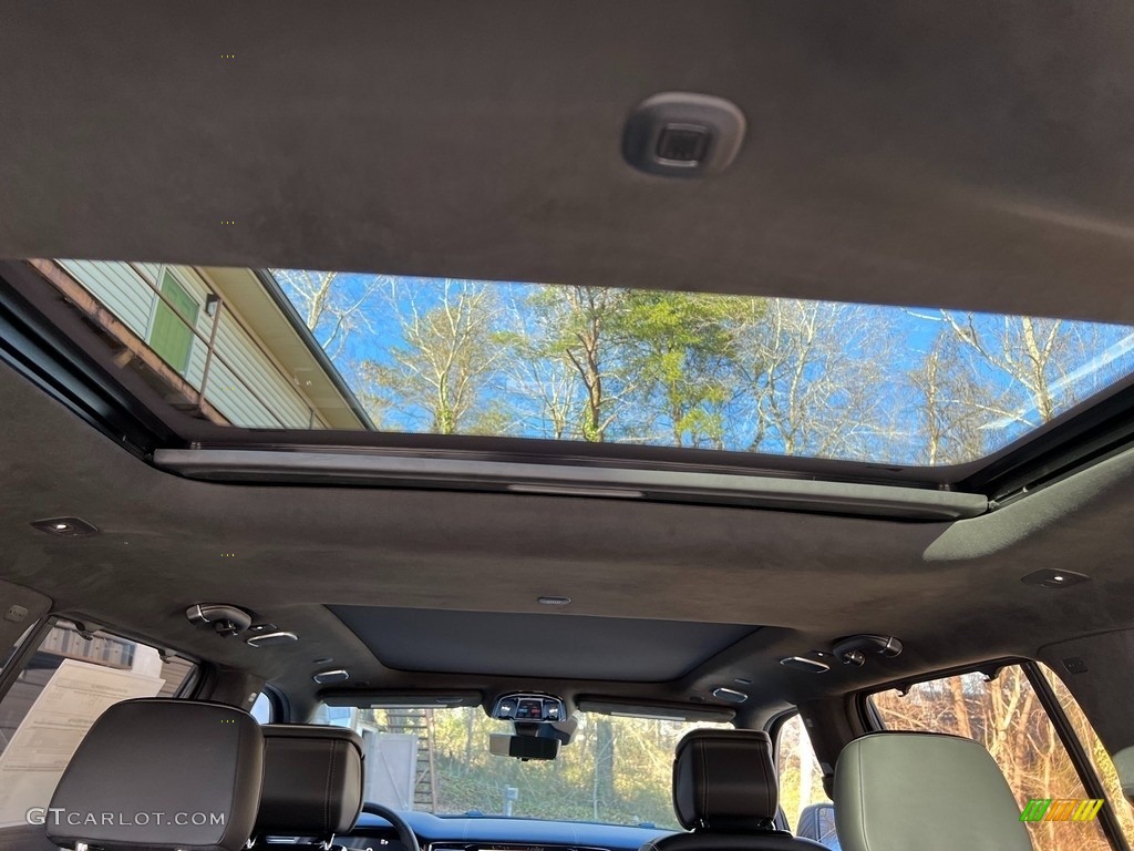 2023 Jeep Grand Wagoneer Obsidian 4x4 Sunroof Photo #145572807