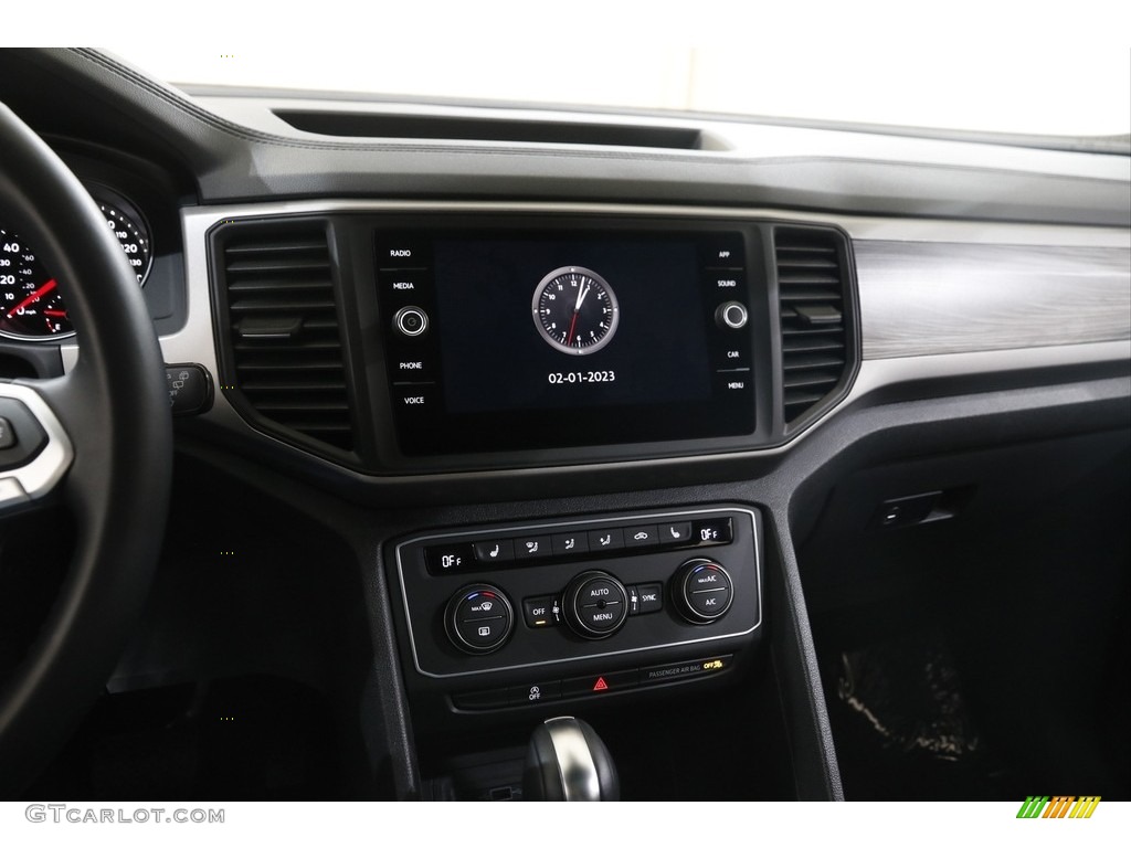 2020 Volkswagen Atlas Cross Sport SE 4Motion Controls Photo #145573590