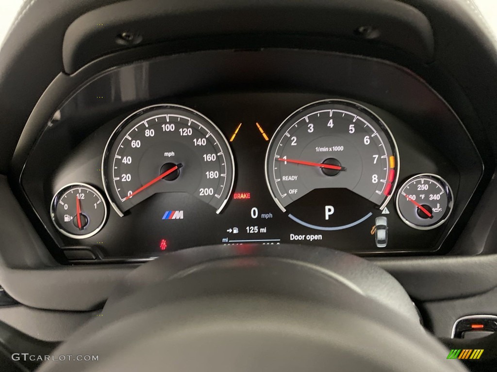 2018 BMW M3 Sedan Gauges Photos