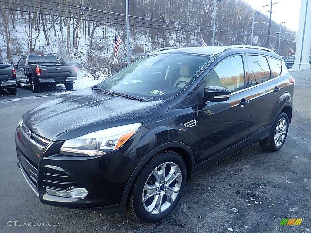 2015 Escape Titanium 4WD - Tuxedo Black Metallic / Charcoal Black photo #7