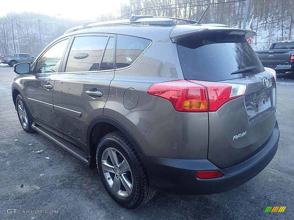 2015 RAV4 XLE - Pyrite Mica / Latte photo #5